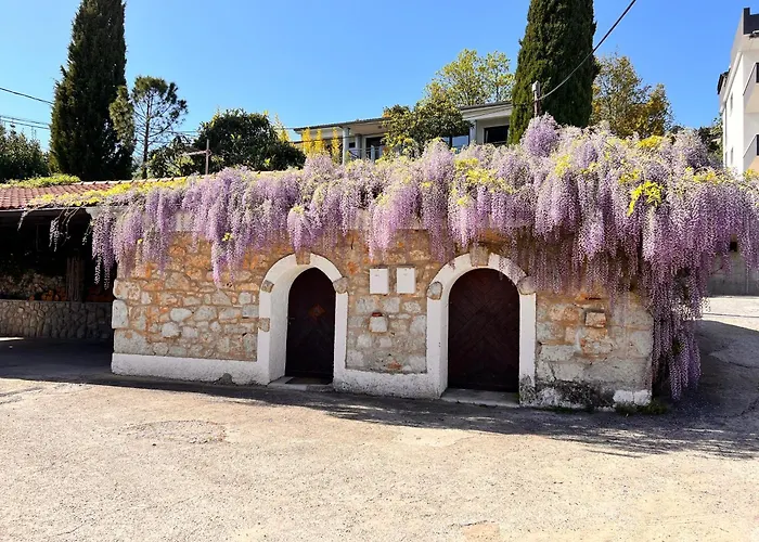 Lägenhet Stonehouse Ičići